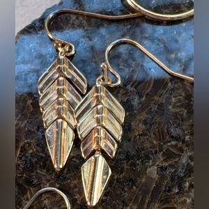 Gold Arrow feather spinner Drop Earrings